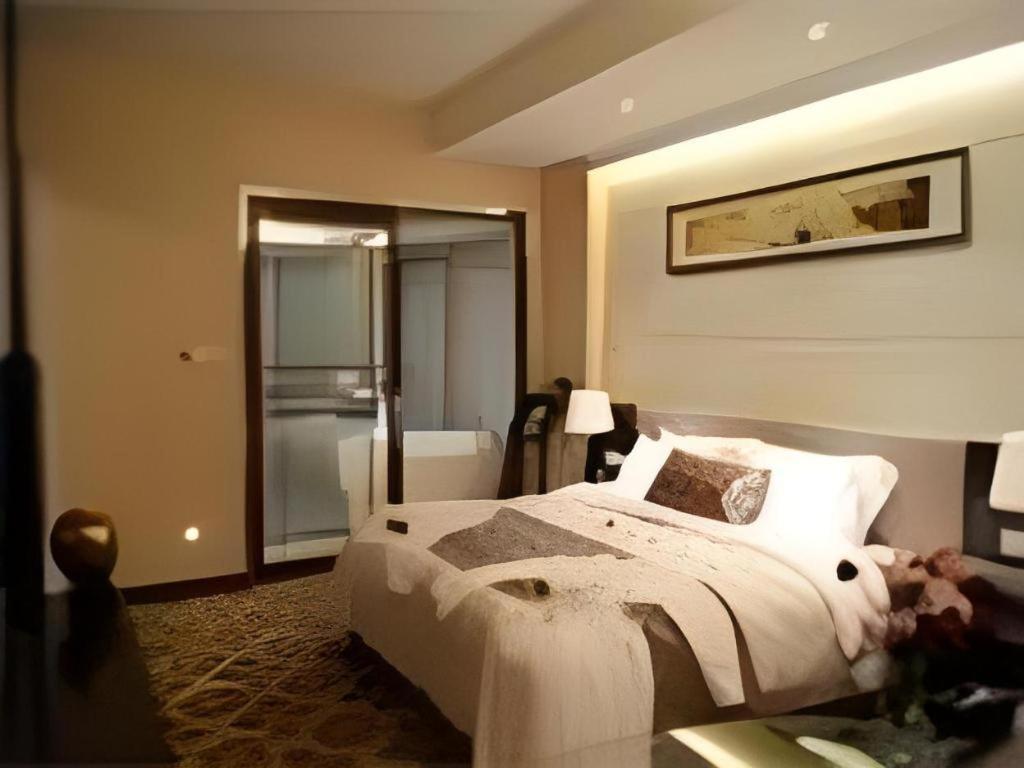 Fortune Hotel Longyan Exterior photo